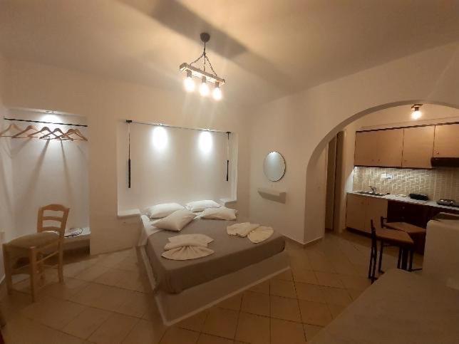 Little Yard Studios & Apartments #6 Naxos City 外观 照片